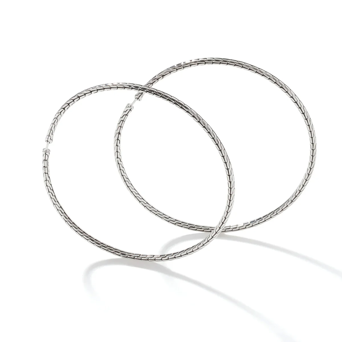 John Hardy Carved Chain Hoop Earrings - Image 3