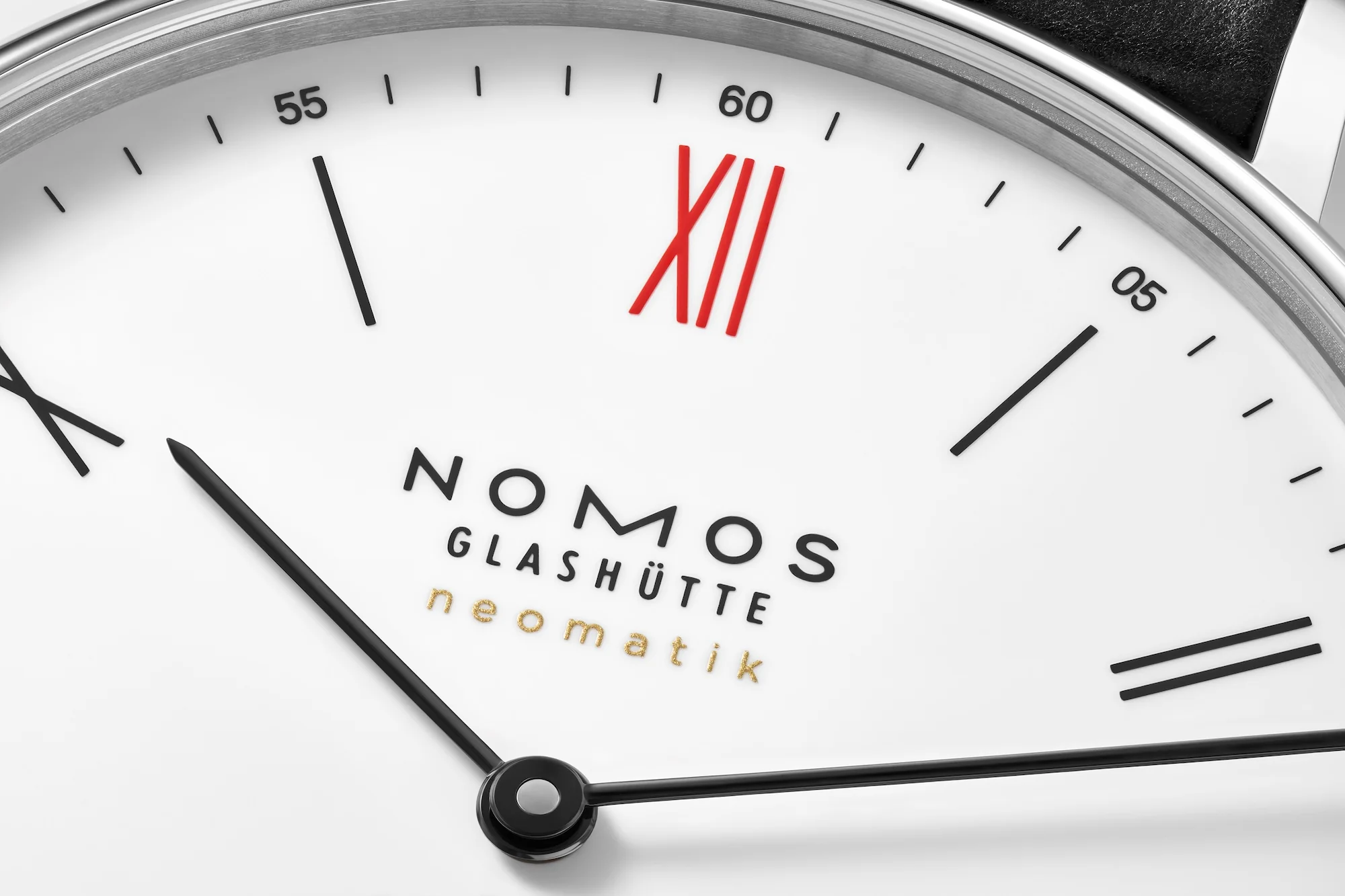 Nomos Glashütte Ludwig Neomatik Doctors Without Borders 39mm Limited Edition 250.S2 - Image 5