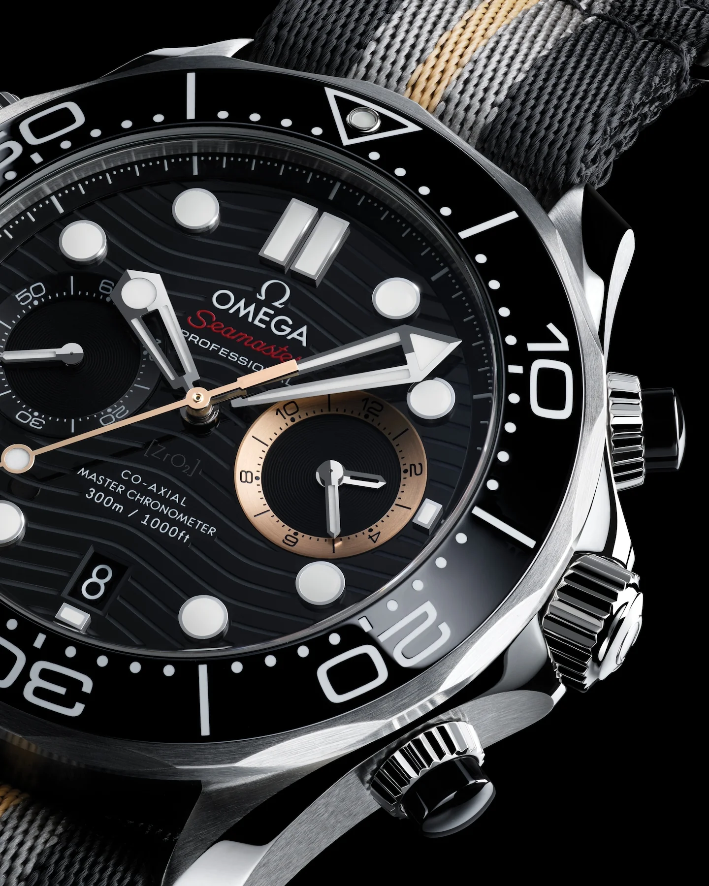 Omega Seamaster Diver 300M 007 First Light Chronograph 210.32.44.51.01.002 - Image 4