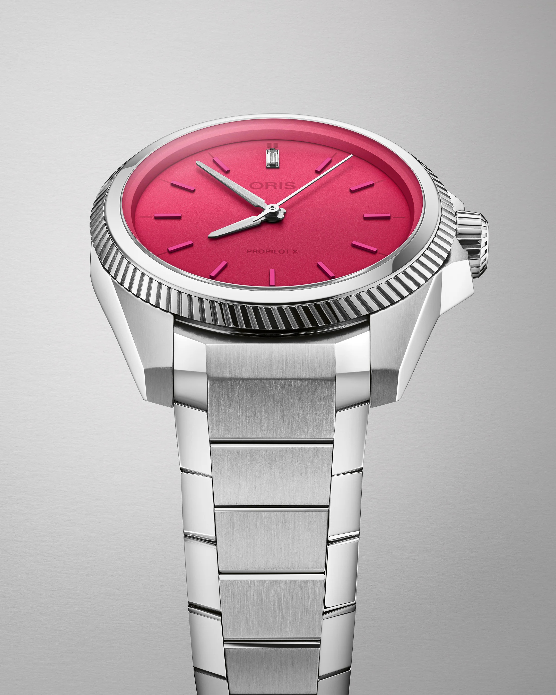 Oris ProPilot X Miss Piggy Edition 01 531 7796 4158-07 8 17 05LC - Image 3