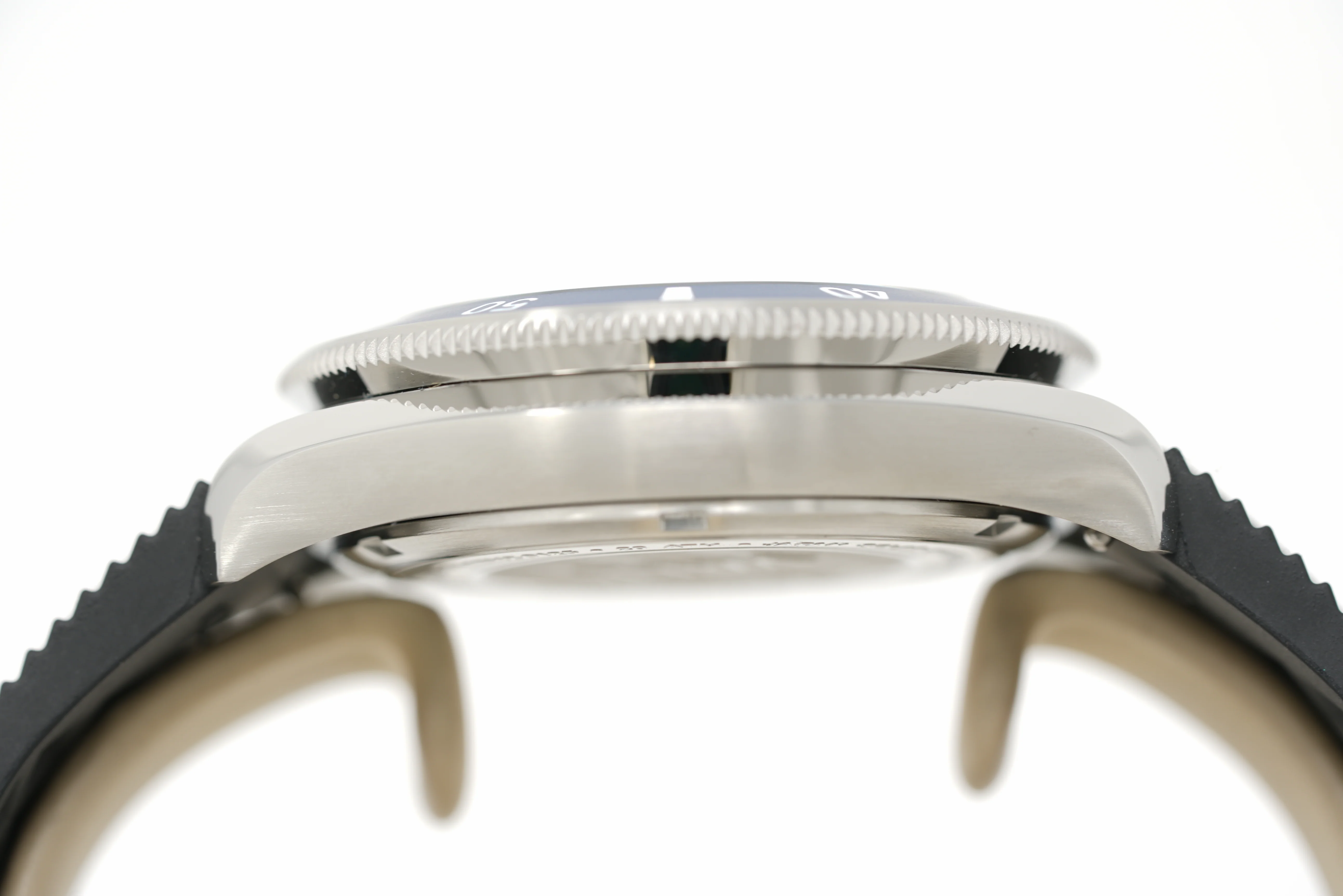 Pre-Owned Vaer D4 Meridian Navy Matte Solar - 42mm USA - Image 3