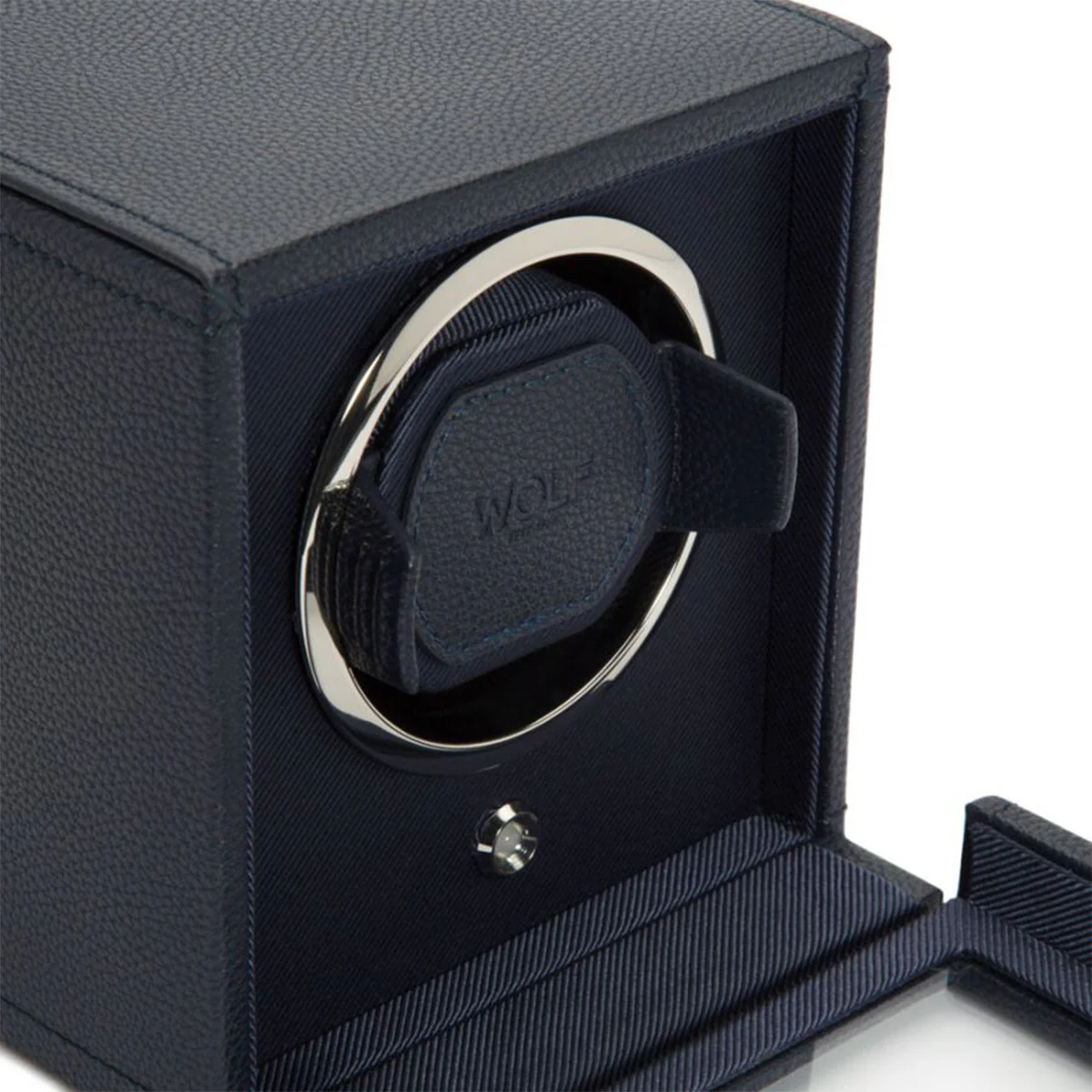 Wolf Cub Single Watch Winder with Cover - Image 5