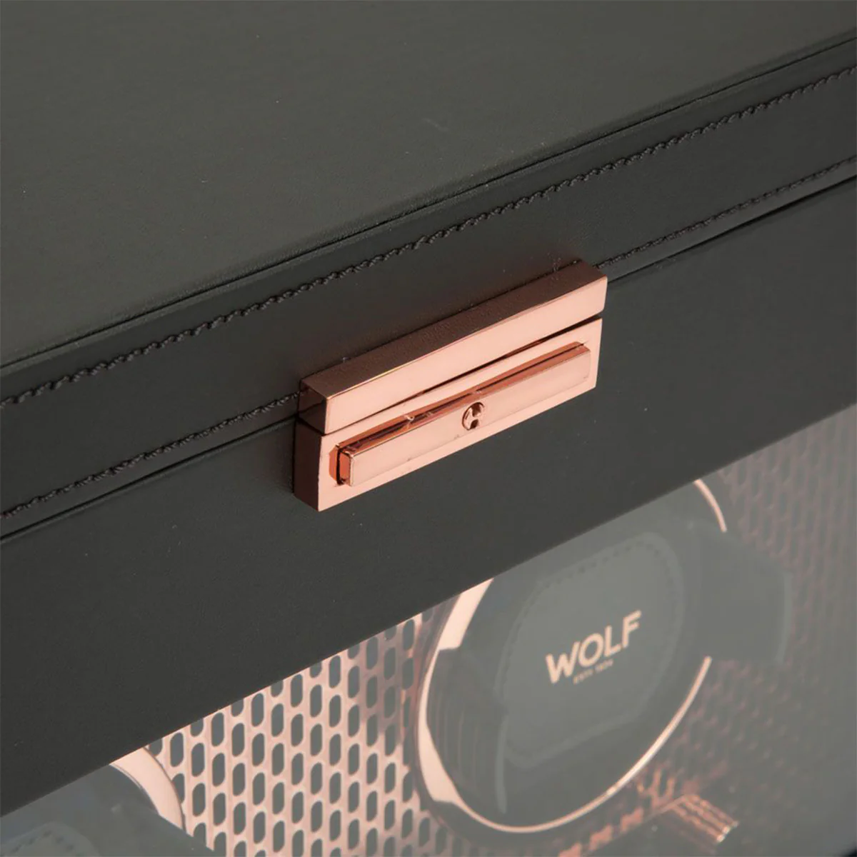 Wolf Axis Double Watch Winder with Storage - Image 6