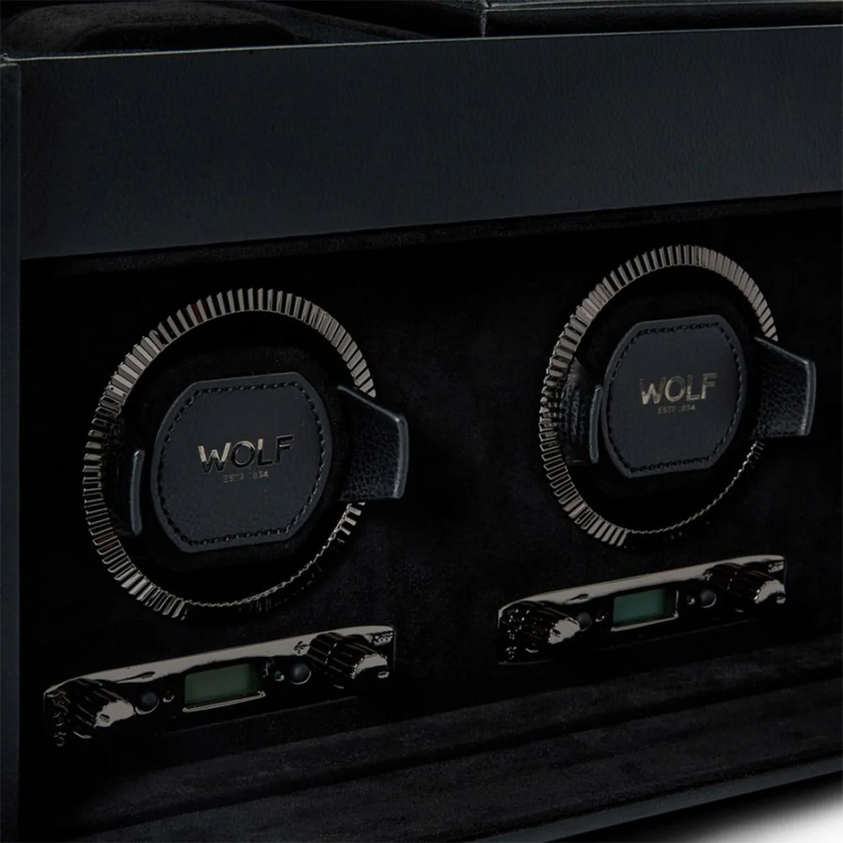Wolf British Racing Triple Watch Winder with Storage - Image 4